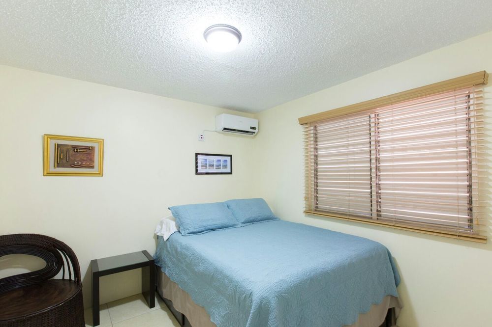 New Kingston Guest Apartment IV Экстерьер фото